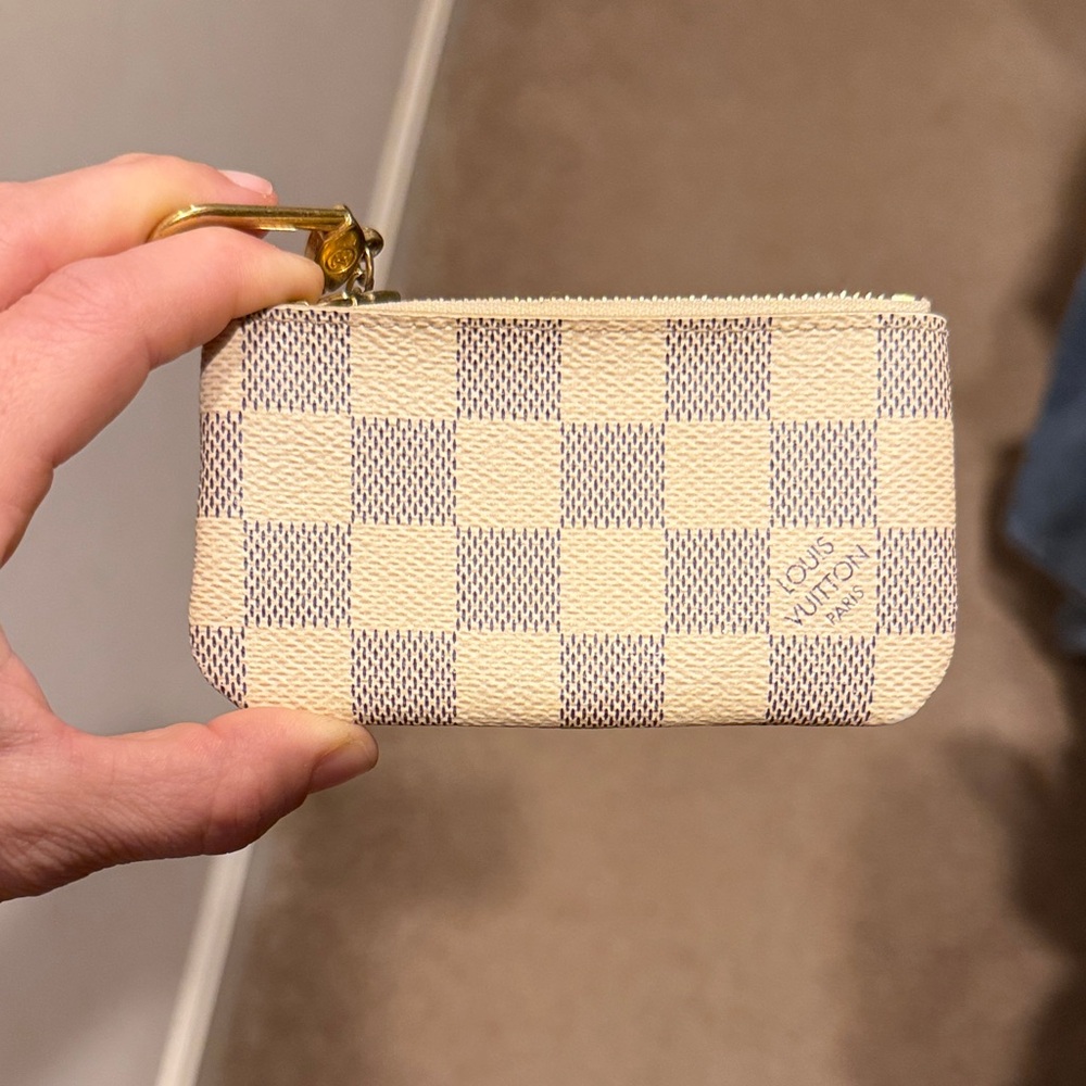 Louis Vuitton Damier Azur Key Pouch in Cream and Light Gray